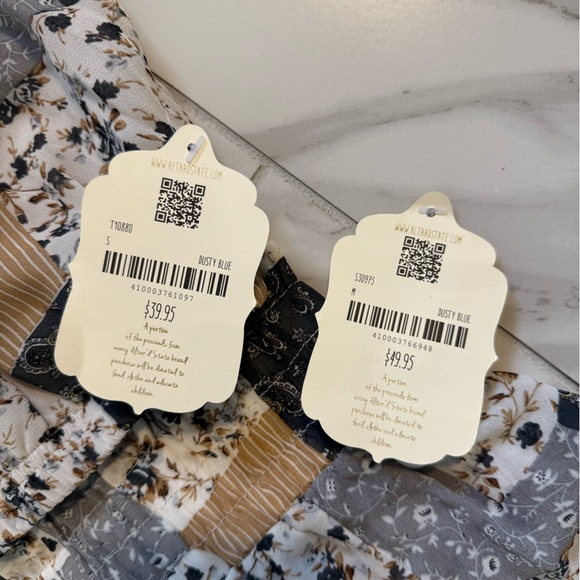 Altar’d State Set - Picture 4 of 4